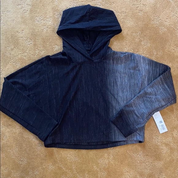 lululemon athletica Tops - lululemon Varsa Hoodie (M) **NWT**
